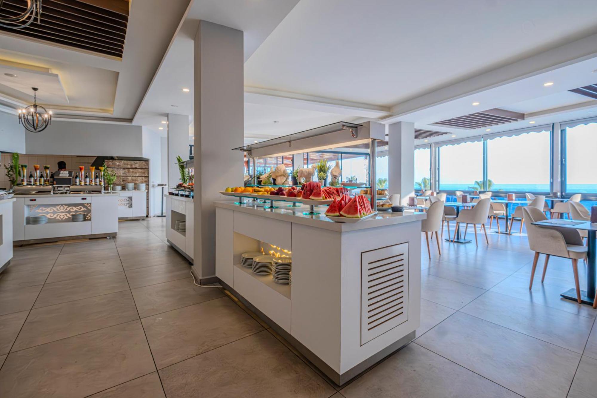 Adora Calma Beach Hotel Adults Only Kızılot Exteriér fotografie