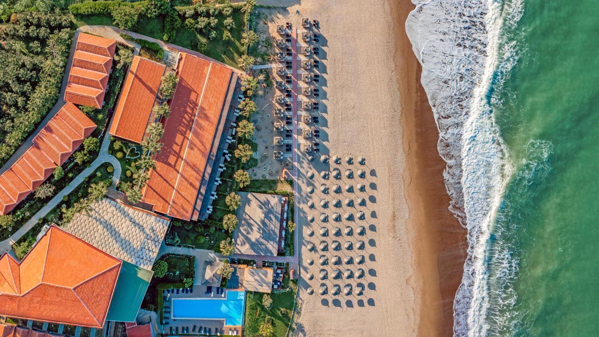 Adora Calma Beach Hotel Adults Only Kızılot Exteriér fotografie