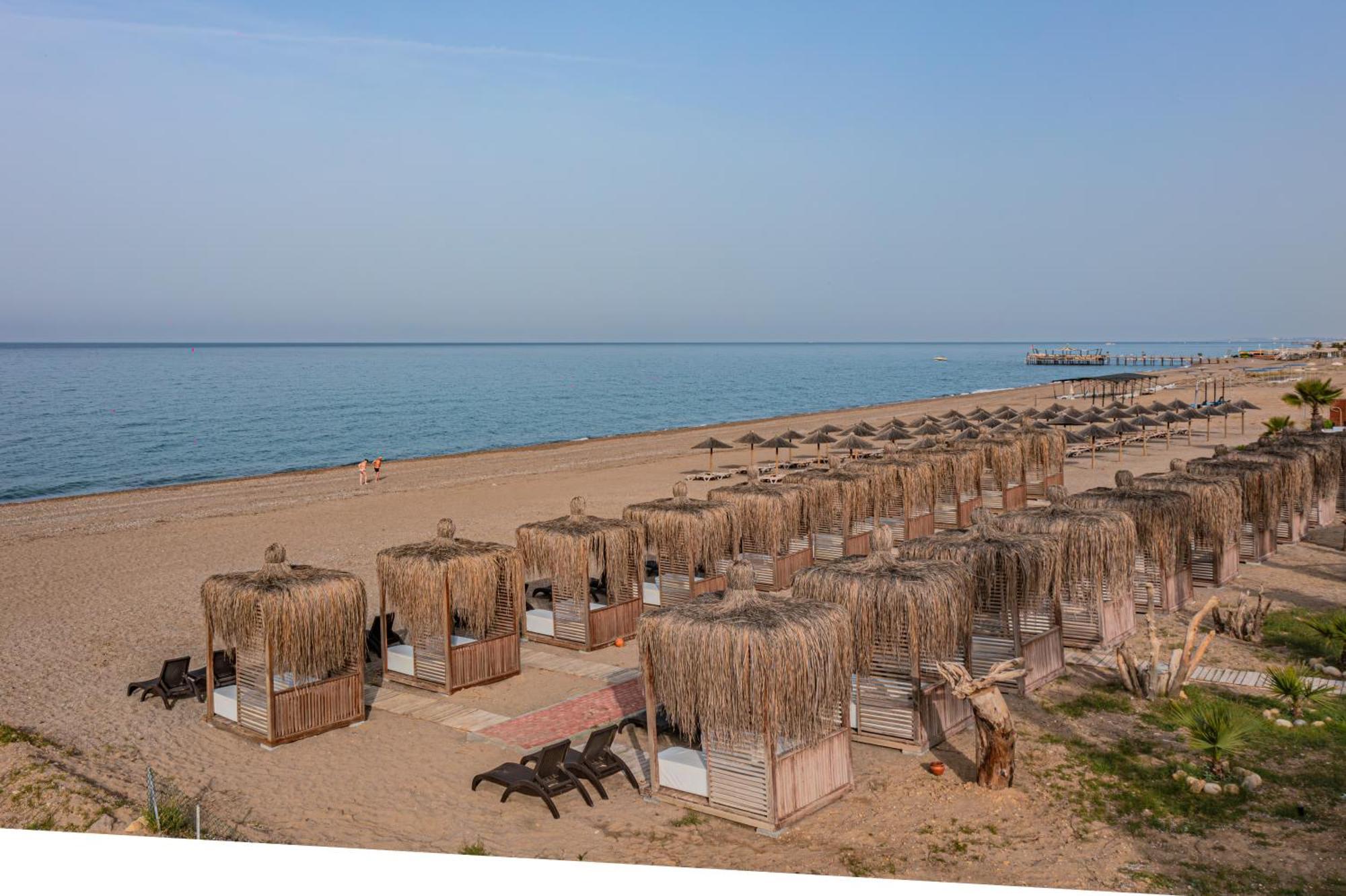Adora Calma Beach Hotel Adults Only Kızılot Exteriér fotografie