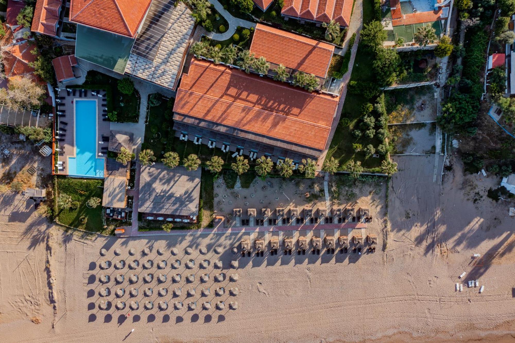 Adora Calma Beach Hotel Adults Only Kızılot Exteriér fotografie