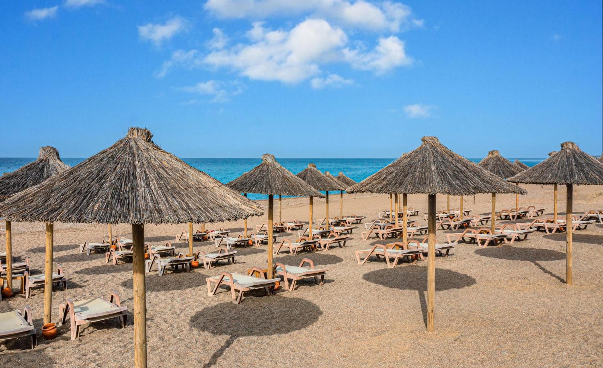 Adora Calma Beach Hotel Adults Only Kızılot Exteriér fotografie