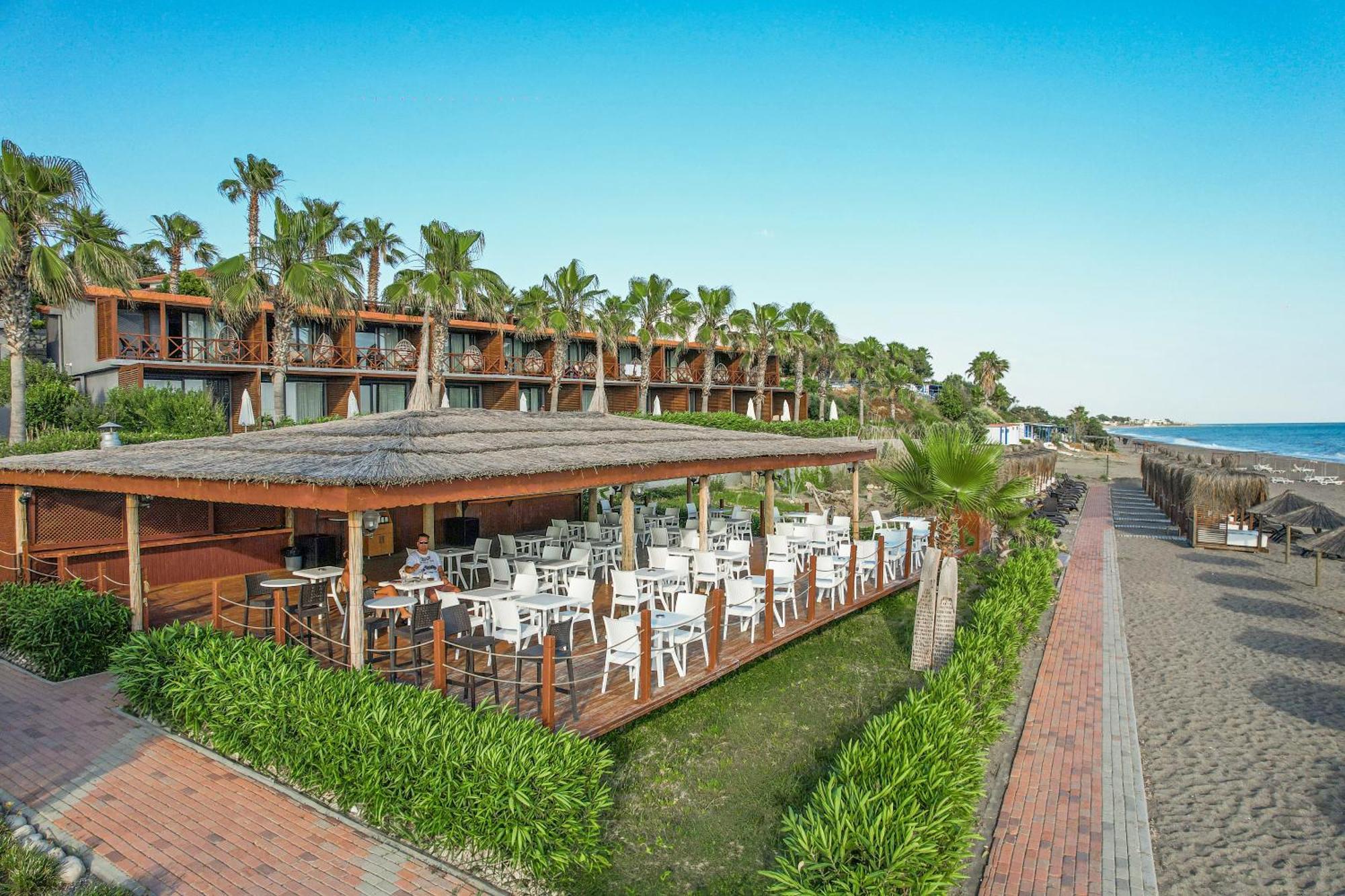 Adora Calma Beach Hotel Adults Only Kızılot Exteriér fotografie