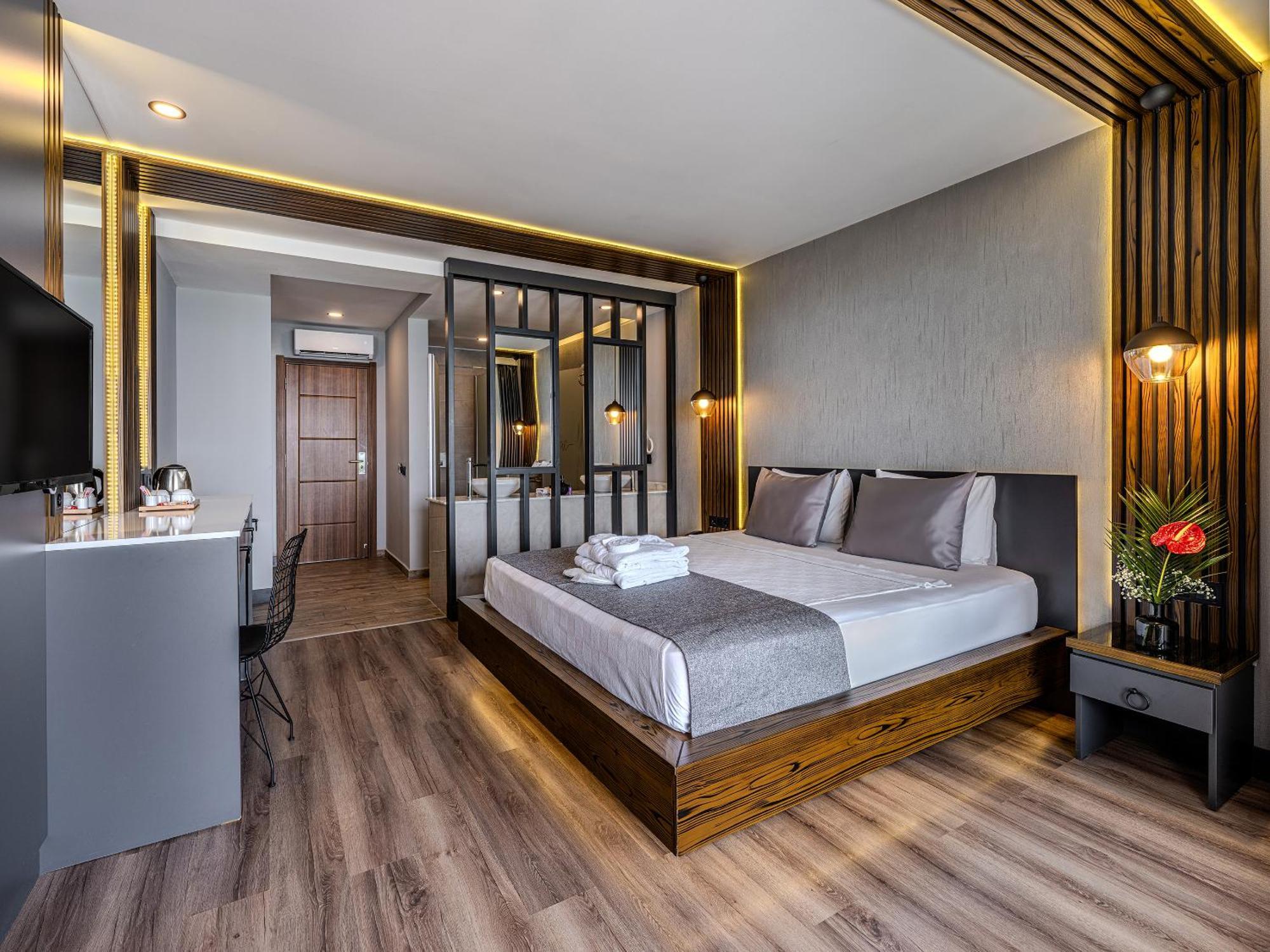 Adora Calma Beach Hotel Adults Only Kızılot Exteriér fotografie