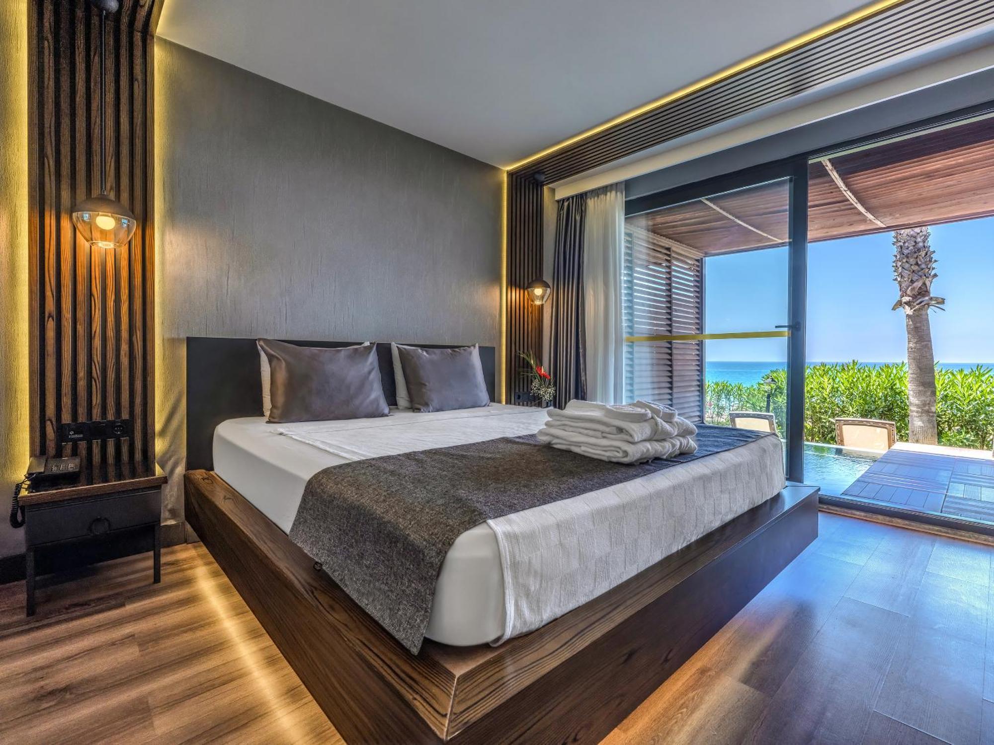 Adora Calma Beach Hotel Adults Only Kızılot Exteriér fotografie